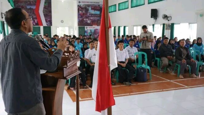 
Pelatihan SPPG Digelar untuk Tingkatkan Keamanan Pangan di Kabupaten Sukabumi