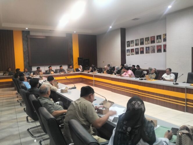 
Komisi I DPRD Gelar Raker RAPBD 2026 Bersama 47 Kecamatan, Tekankan Pelayanan Maksimal Meski Anggaran Turun