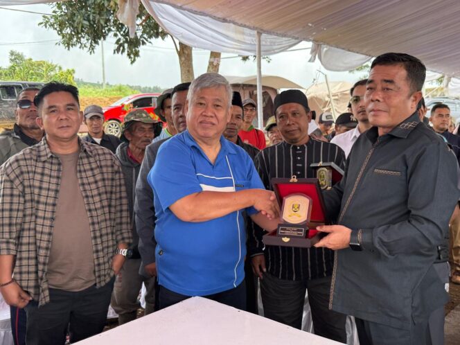 
Integrasi Wisata, Tani, dan Ternak: Komisi III DPRD Sukabumi Dorong Regulasi Ekonomi Kreatif di Sukaraja