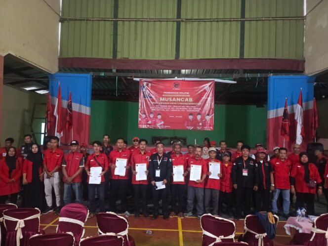 
Prosesi Pelaksanaan Musancab PDI Perjuangan Dapil Enam Kabupaten Sukabumi Berjalan Lancar