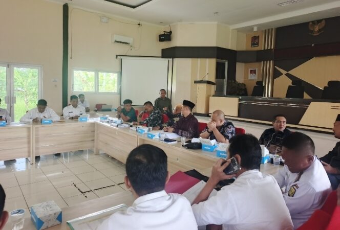 
3 Kecamatan di Sukabumi Raih Apresiasi Tertinggi dalam Pembahasan LKPJ Bupati 2025