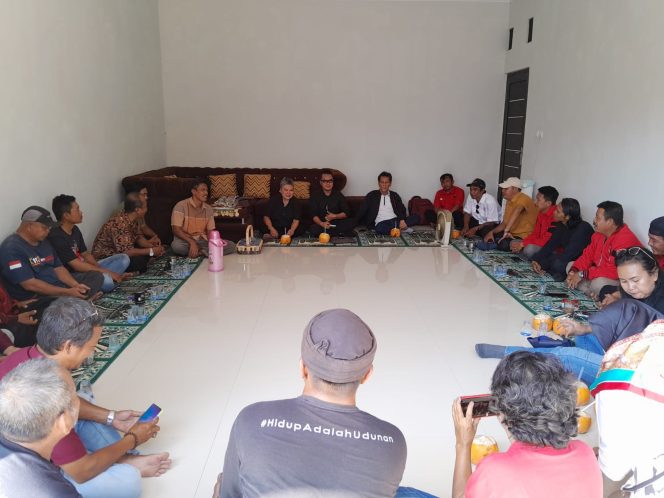 
Duduk Bareng dengan Tokmas, dr Ribka Tjiptaning Tampung Aspirasi Warga dapil VI