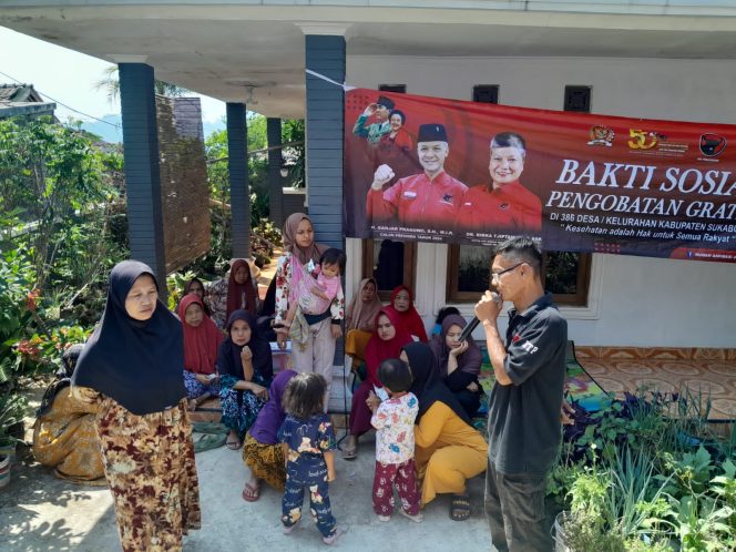 
Di Desa Titisan, Baksos Pengobatan Gartis Tim RTP di Dampingi Asep Padilah