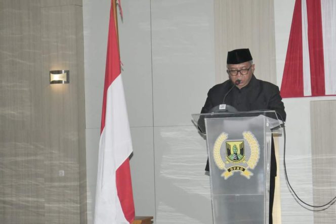 
Bupati Sukabumi di Rapur, Apresiasi Kontribusi DPRD Terhadap Pemerintahan dan Pembangunan