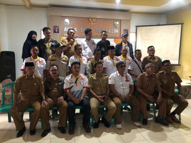 
Ratusan Kades Yang Tergabung di Parade, Desak Pemda Kabupaten Sukabumi , Untuk Segera Kukuhkan Masa Jabatan dari 6 ke 8 Tahun