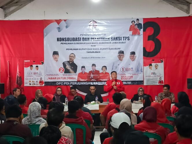
Bentuk Penguatan Untuk Menangkan Jeje-Ronal dan Iyos-Zaenul DPC PDI Perjuangan Kab Sukabumi Dapil lll Gelar Pelatihan Saksi