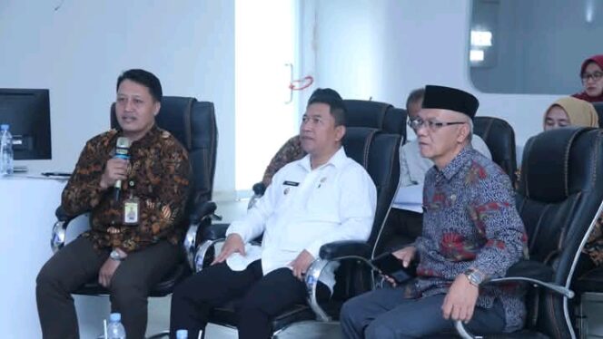 
Sinergi Pemkab Sukabumi dan Kemenko IPK Pacu Pembangunan Infrastruktur Strategis di Cikembar