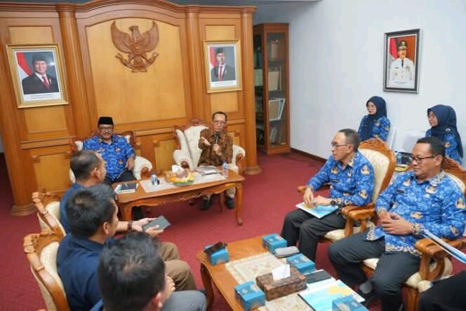 
Pemkab Sukabumi Jajaki Kerja Sama Strategis dengan PLN Icon Plus untuk Dorong Digitalisasi dan Transisi Energi Hijau