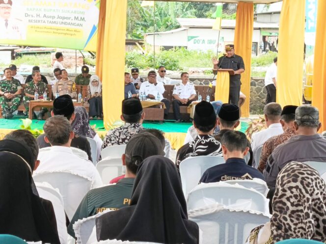 
Ketua DPRD Apresiasi Pembangunan Alun-Alun Jampang Tengah, Bukti Komitmen Bupati Sukabumi