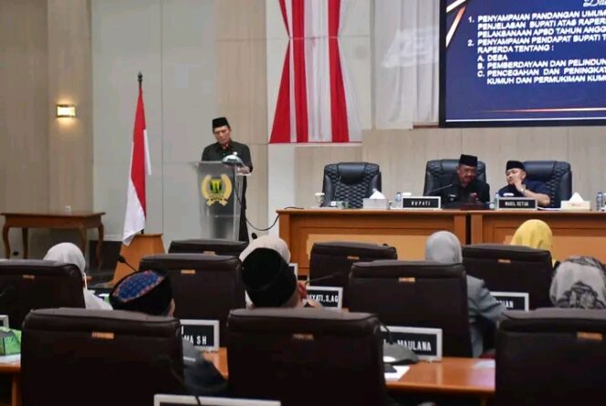 
DPRD dan Bupati Sukabumi Sepahami Pentingnya Tiga Raperda untuk Kemajuan Daerah