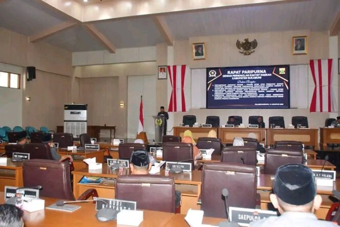
Dukung Pengembangan Wisata, Pemkab Sambut Baik Masukan DPRD Terkait Penyertaan Modal Perumda Pesona Pariwisata