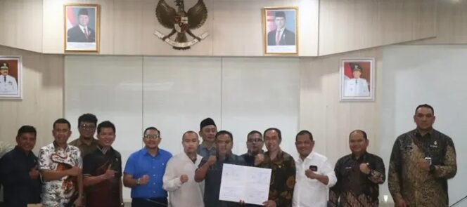 
Badan Anggaran DPRD Kabupaten Sukabumi dan TAPD Pemda Bahas Secara Mendalam Raperda APBD 2027